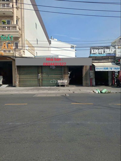 Nhà Mt đường QL62, P2 . Gần vòng xoay Hùng Vương nối dài TP Tân An