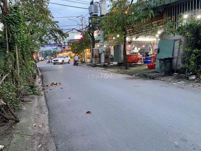 BÁN ĐẤT 9,7m x 24m – THỔ CƯ 230m² – ĐƯỜNG NHỰA 9M – ẤP ĐÔNG 3,