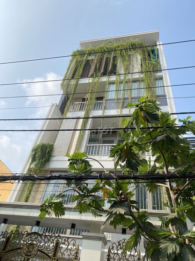 Cho thuê nhà góc MT 181A Phan Đăng Lưu, Phường 6, Q. Bình Thạnh