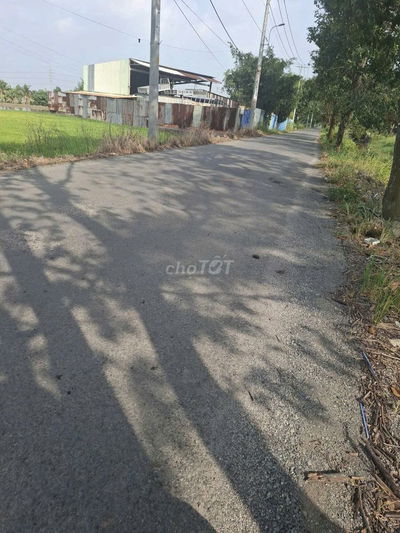 Đất 3.400m mặt tiền xe tải cách cao tốc 1km