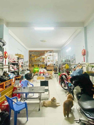 Nhà bán sát chợ Tân Hương,đường nhựa 8m có lề 2m ,Thông Đỗ Thừa Luông