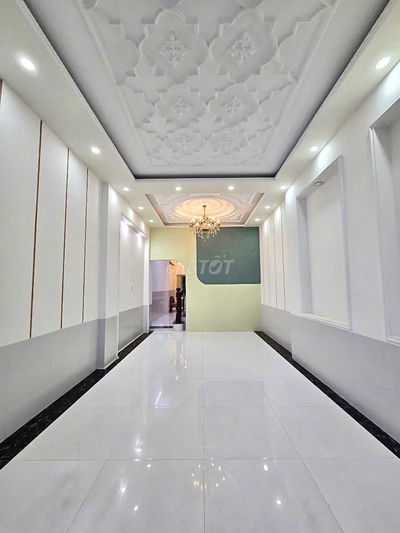 Nhà 2 Lầu 4PN Có Nội Thất KDC ĐH Y Dược chỉ 15 triệu