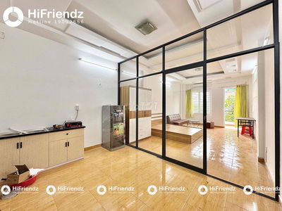 STUDIO 1PNTÁCH BẾP BAN CÔNG FULL NỘI THẤT NGAY EMART PHAN HUY ÍCH