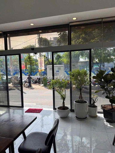 NHÀ MẶT TIỀN NGANG 7M ĐỒNG NAI P15 Q10