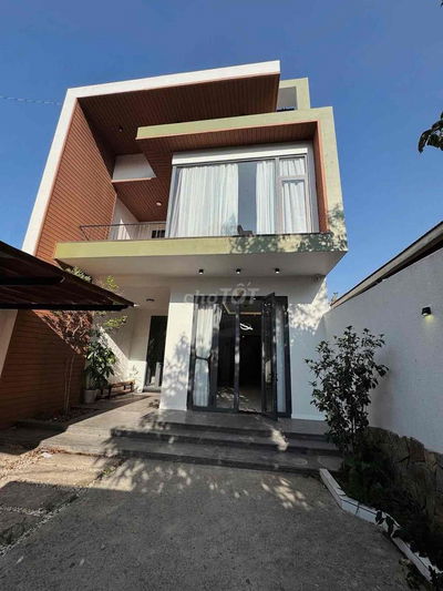 Kẹt vốn–Cần bán nhanh, giá rẻ ở khu vực! Nhà mặt tiền Thi Sách, ĐL