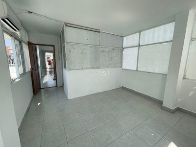 PHÒNG 2TR750 - CÁCH AEON BT 200M