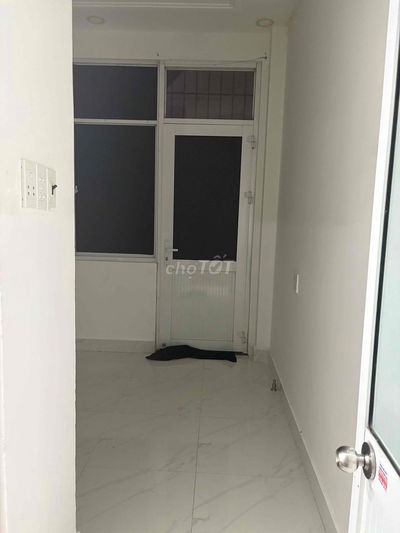 phòng sạch sẽ , ưu tiên học sinh , sinh viên