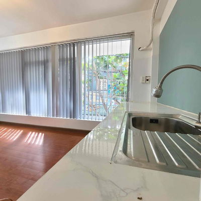 Căn Hộ Tách Bếp Full Nội Thất rộng Lê Trọng Tấn