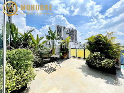 Cho Thuê Căn Hộ Penthouse Sân Vườn - 1 Phòng Ngủ Ngay Trung Tâm Quận1