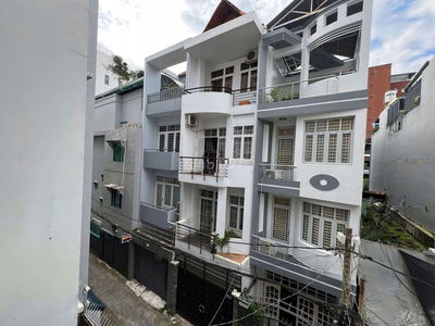 Bình thạnh hẻm xe tăng gấp bán