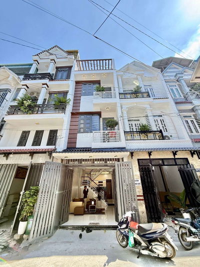 Nhỉnh 5 tỷ Nhà phố 3 tầng Full Nội thất 1/ Hẻm 7m thông Hiệp Thành 13