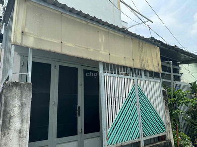 Phòng trọ mặt tiền hẻm gần sát Vincom Trần Trọng Cung