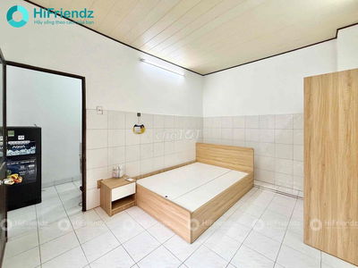 Cho Thuê Căn Hộ Dịch Vụ Cao Cấp Cửa Sổ Full Nội Thất Ngay Trung Tâm Q5