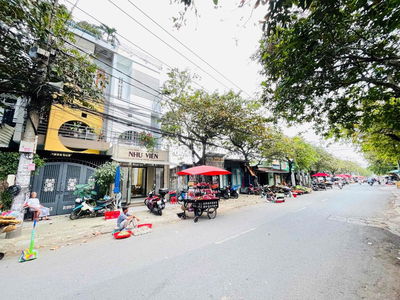 CHỦ gởi bán Nhà 1 TRỆT 3 LẦU MẶT TIỀN Nguyễn Thị tồn,Đã hoàn công,5PN