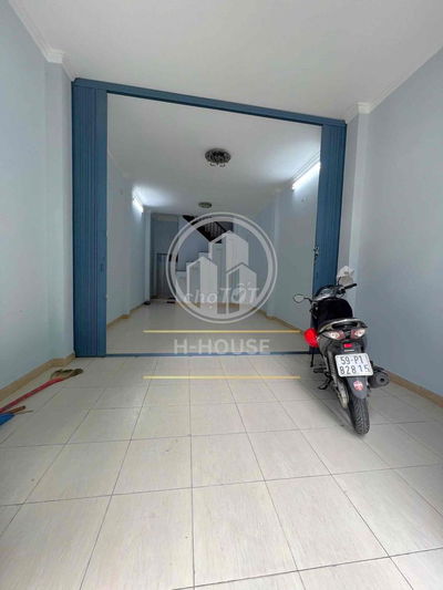 nhà 3 PHÒNG NGỦ 4,1x15 Cộng HOÀ. hẻm xe tải