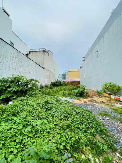 Đất ngay Tên Lửa, hẻm xe hơi, 82m2 5x18,5m, giá chỉ hơn 5 tỷ