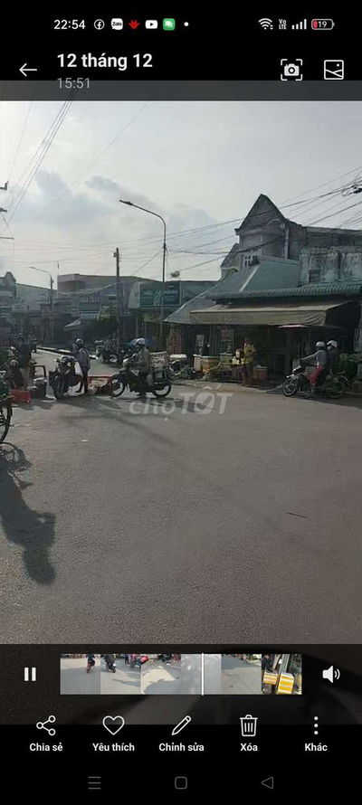 🆘🆘Giảm cực mạnh 4,45ty còn 3,93/tỷ siêu phẩm sầm uất nhất con đường