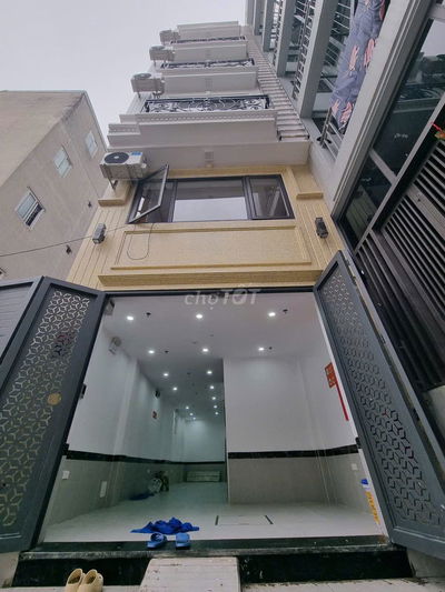 Cần bán chung cư mini 7 tầng 1 tum 46m2 thang máy full nội thất