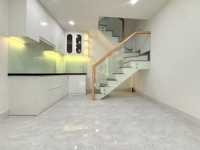 BÁN NHÀ ĐƯỜNG ĐINH BỘ LĨNH, BÌNH THẠNH, 14M2X3.6X3 TẦNG, 2.75 TỶ