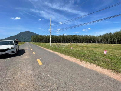 Đất đẹp 5x35, chính chủ tại Dương Mình Châu, Tây Ninh