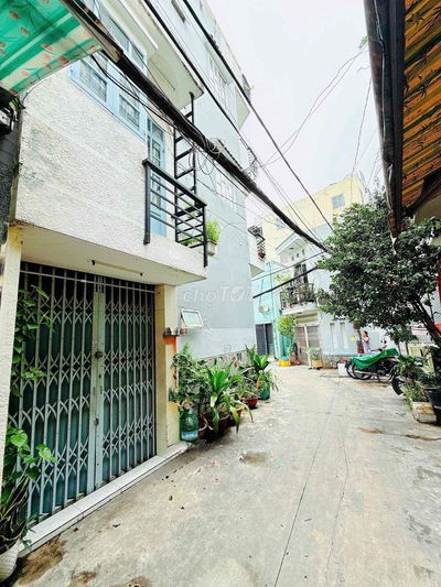 Hẻm 4m Âu Dương Lân F3 Q8  - sổ hồng riêng 1.88 tỷ