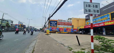 Nhà mặt tiền kinh doanh đs.3 LINH XUÂN,Thủ Đức.Cách Phạm Văn Đồng 200m