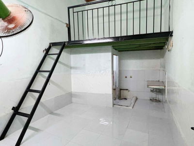 Trọ rẻ Trường Chinh - Phan Văn Hớn