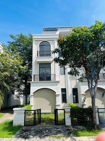 GÓC NỘI BỘ VIEW CÔNG VIÊN đối diện trung tâm hành chính tỉnh tây ninh