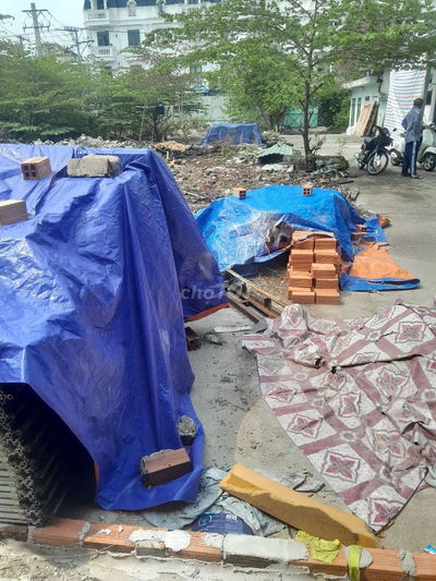 Chủ dễ tính cần cho thuê lô đất lớn.phù hợp mọi nghành nghề