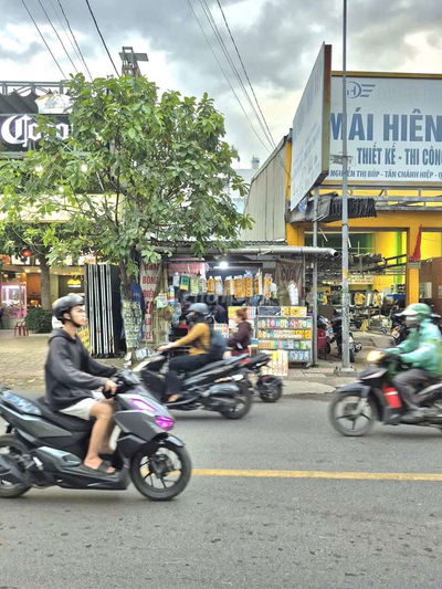 Nhà SHR 4m x 26m. Mặt tiền Nguyễn Thị Búp. Ngay Công Viên 17 Hecta