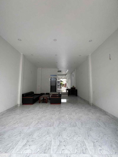 TRỆT, 4 LẦU MỚI, 2 MẶT HẺM NHỰA KINH DOANH ngay ĐẦM SEN