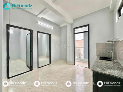 CĂN HỘ 2PN BANCOL THANG MÁY ETOWN CỘNG HOÀ LÊ TRỌNG TẤN ĐH CÔNG THƯƠNG