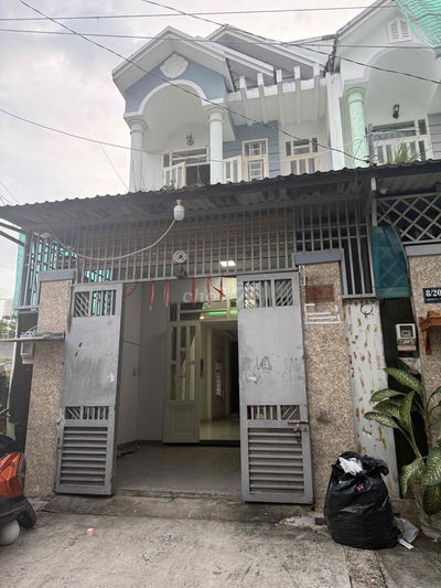 nhà trệt lầu tại ubnd p. thạnh xuân dt 4,4 x 14,6