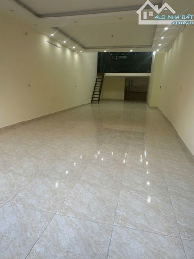 Cho thuê tầng 1 riêng biệt 100m2, MT 4m tại Tân Khai – Hoàng Mai, giá 17tr/tháng