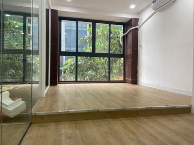 CHÍNH CHỦ CHO THUÊ MẶT BẰNG, VĂN PHÒNG, SPA,DT 24 M2, MẶT TIỀN