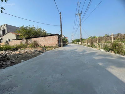 Duy nhất 2 lô đất bìa làng Đình Trung 65m², sát khu đấu giá 15m, ô tô tránh, nở hậu đẹp