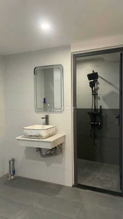 BÁN NHÀ ĐẸP -CÔNG NĂNG ĐẦY ĐỦ-GẦN SIÊU THỊ, CÔNG VIÊN-VỊ TRÍ TRUNG TÂM