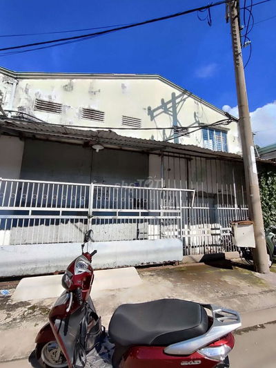 Cho thuê kho 600m2 giáp tên lửa xe container