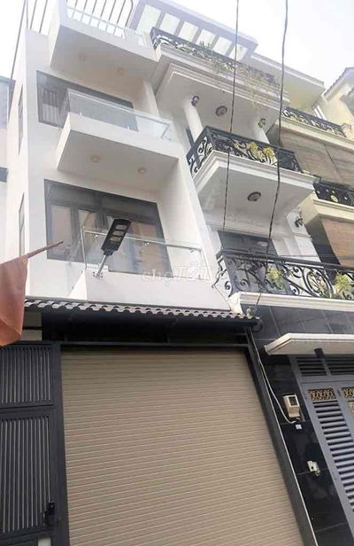 BÁN NHÀ 4 TẦNG – 7.xx TỶ – NGAY CHỢ HIỆP BÌNH-GIGAMALL- XE HƠI VÀO NHÀ