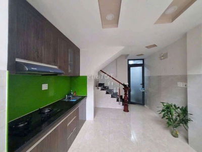 Nhà mới 3 PN Hoàng Hoa Thám giá chỉ 13,5tr