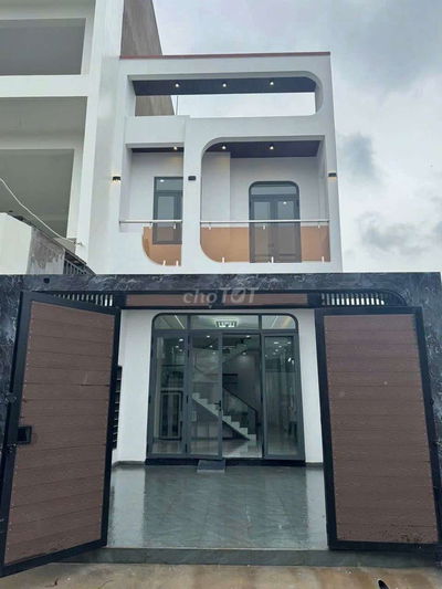 BÁN NHÀ 1 TRỆT 1 LẦU SỔ RIÊNG - CÓ HOÀN CÔNG