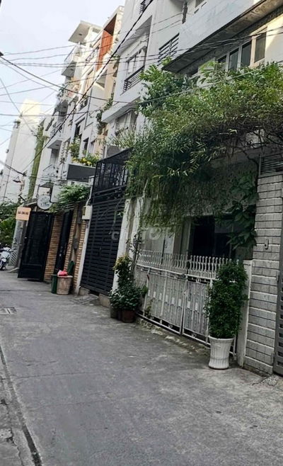 BÁN GẤP CÁCH MẠNG THÁNG 8- TRUNG TÂM QUẬN 3- 82M2