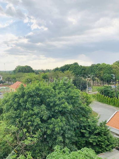 THẠNH THÔNG TÂY-HẺM 8M-111M2-4TẦNG-5PN-QUANG TRUNG P11 GV-CÒN 10,8TỶTL