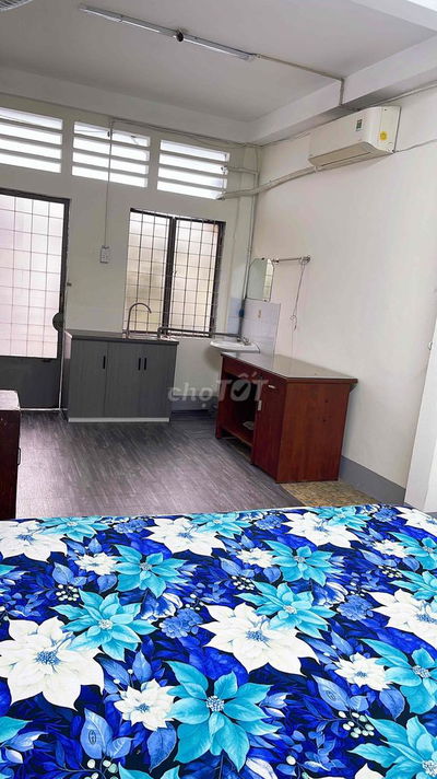 Cần cho thuê phòng trọ đầy đủ nội thất trung tâm quận 5