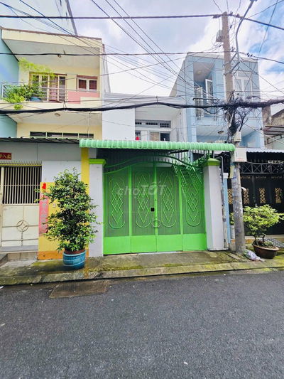 HXH nhựa 8M Thạch Lam - Lũy Bán Bích - DT: 4x20.5m, 1 Lầu. Giá: 9.2 tỷ