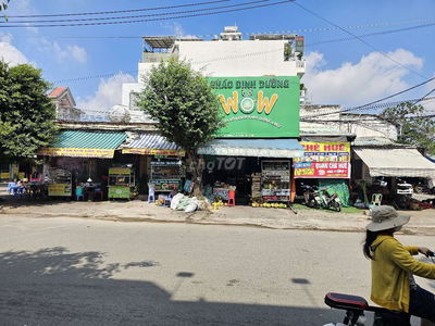Nhà mặt tiền 241m ngang 11m gần chợ Xóm Vắng kinh doanh sầm uất