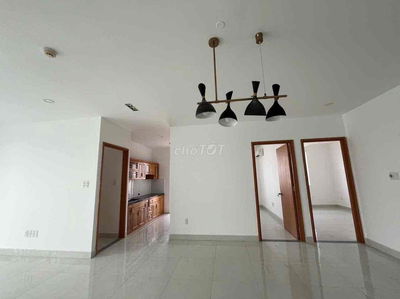 Cần bán gấp căn hộ Tara  p6 Q8 🌷 DT 92m2 , 3Pn 2wc có sân vườn 200m2