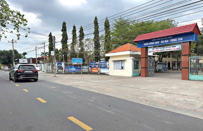 ĐẤT TÂN HẢI ĐỐI DIỆN TRƯỜNG CẤP 3 TRẦN HƯNG ĐẠO