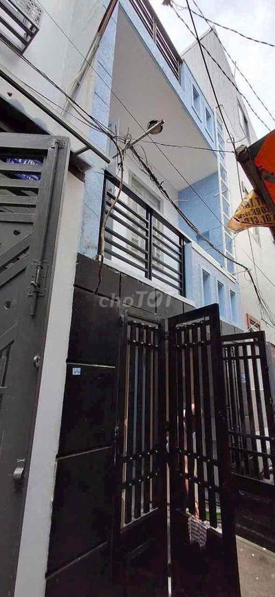 NHÀ RỘNG 4*13m 1,5LẦU 3PN 2WC 417/ QUANG TRUNG P10