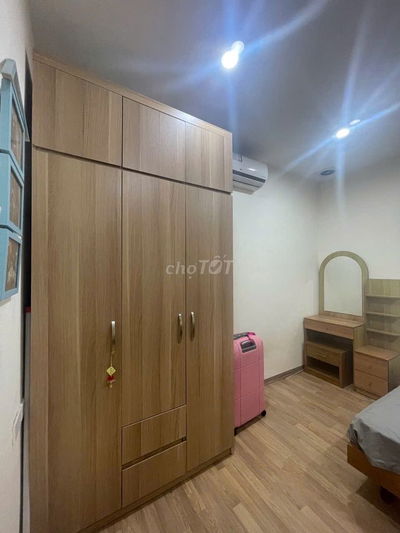 Cho thuê phòng 25m2 - Thái Thịnh - Đống Đa - Hà Nội
